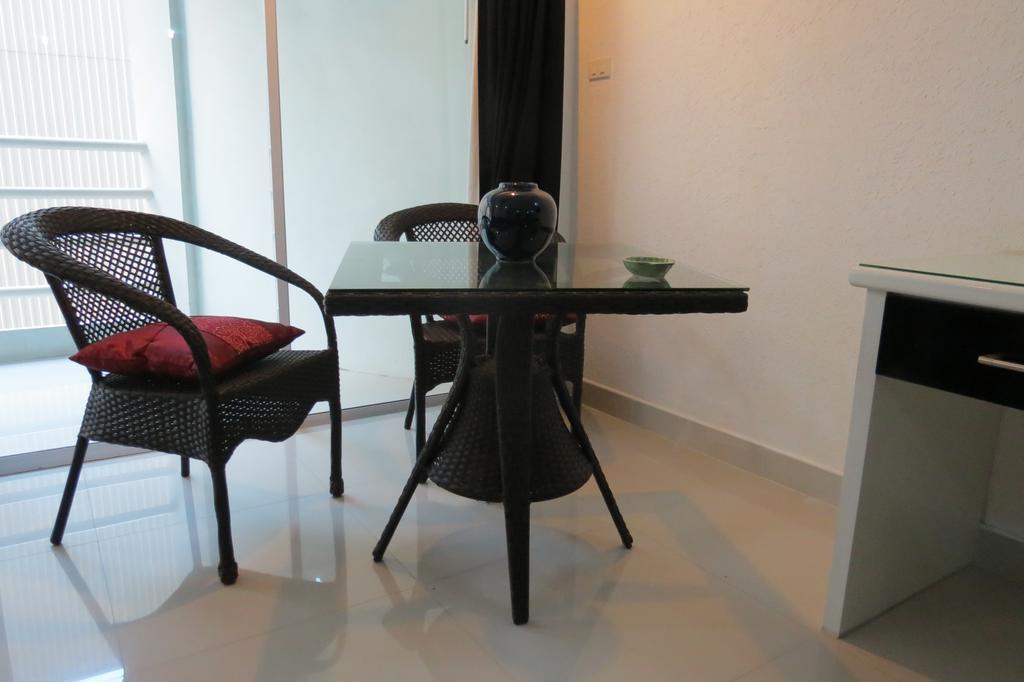 View Talay 6 Suite Apartments Pattaya Zimmer foto
