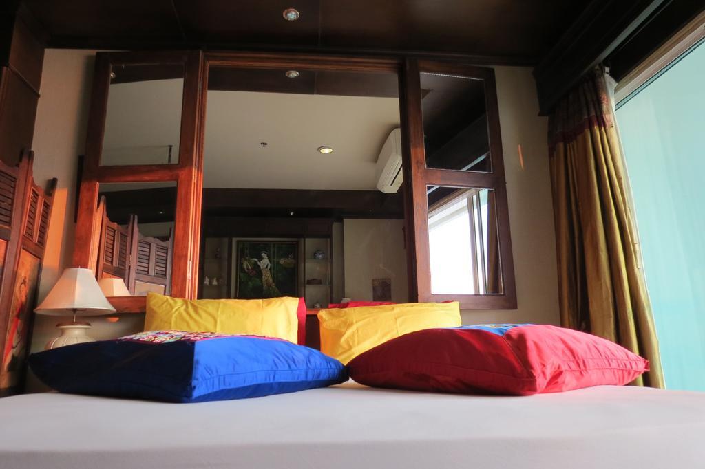 View Talay 6 Suite Apartments Pattaya Exterior foto