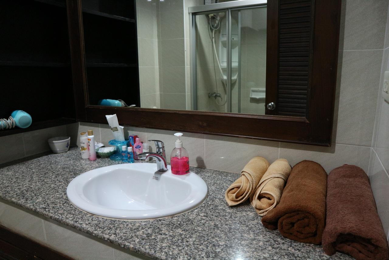 View Talay 6 Suite Apartments Pattaya Exterior foto
